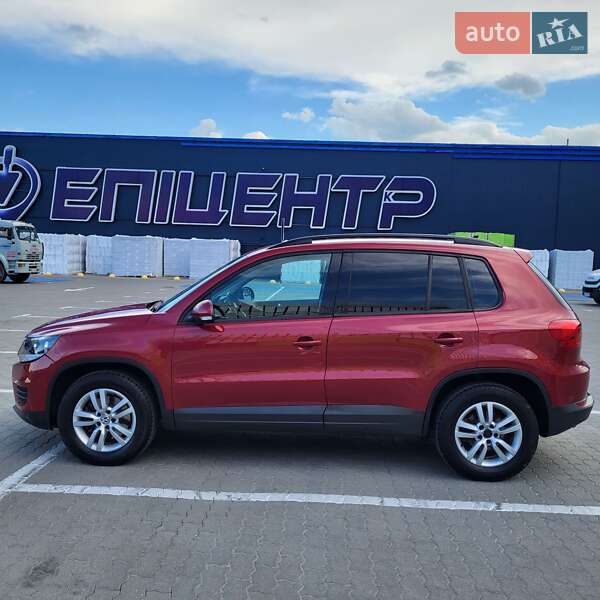 Внедорожник / Кроссовер Volkswagen Tiguan 2015 в Ивано-Франковске