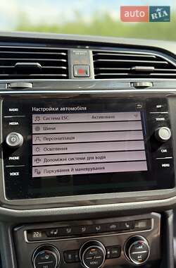 Внедорожник / Кроссовер Volkswagen Tiguan 2019 в 