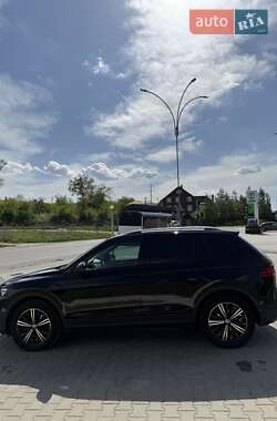 Внедорожник / Кроссовер Volkswagen Tiguan 2019 в 