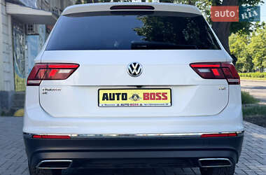 Позашляховик / Кросовер Volkswagen Tiguan 2018 в 