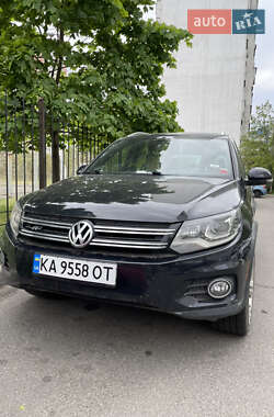 Позашляховик / Кросовер Volkswagen Tiguan 2015 в Києві