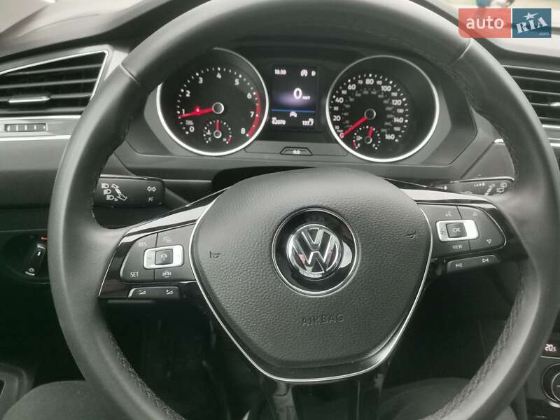Внедорожник / Кроссовер Volkswagen Tiguan 2020 в Ровно
