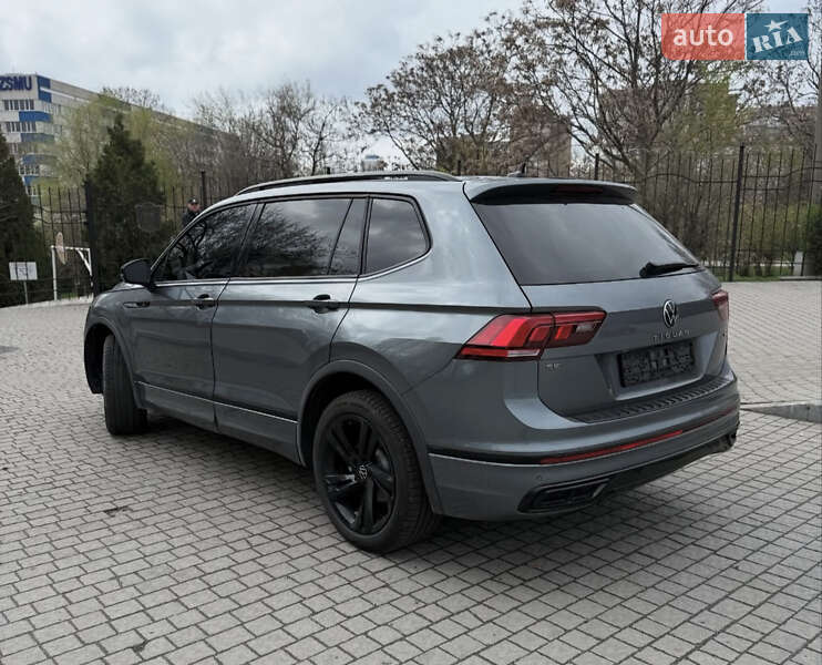 Внедорожник / Кроссовер Volkswagen Tiguan 2023 в Запорожье
