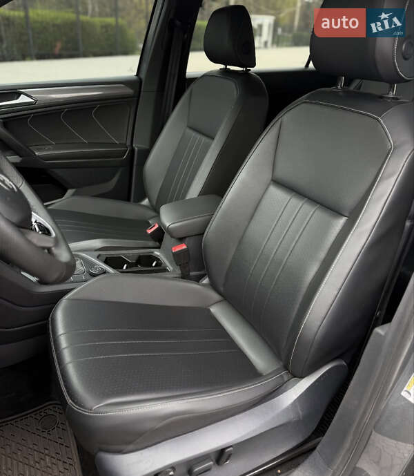 Внедорожник / Кроссовер Volkswagen Tiguan 2023 в Запорожье