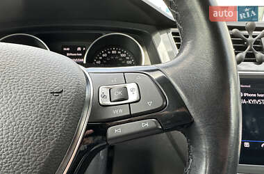 Позашляховик / Кросовер Volkswagen Tiguan 2018 в 