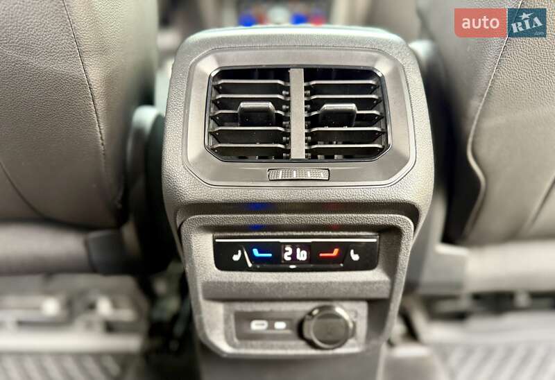 Позашляховик / Кросовер Volkswagen Tiguan 2022 в Дніпрі