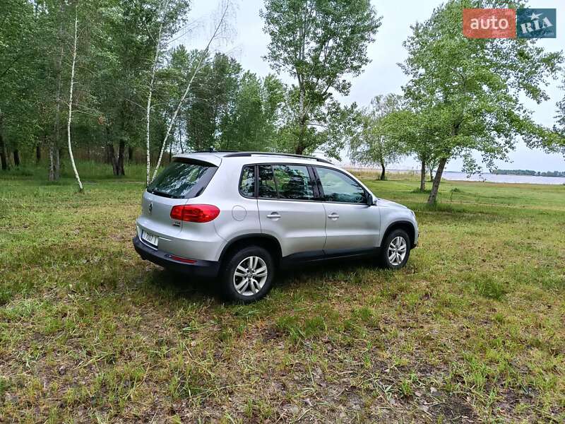 Позашляховик / Кросовер Volkswagen Tiguan 2017 в Черкасах