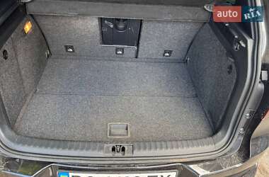 Внедорожник / Кроссовер Volkswagen Tiguan 2016 в 