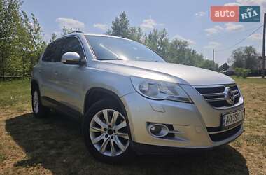 Позашляховик / Кросовер Volkswagen Tiguan 2008 в 