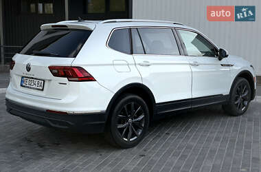 Внедорожник / Кроссовер Volkswagen Tiguan 2021 в 
