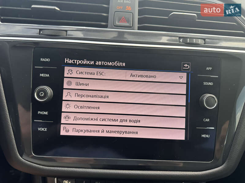 Внедорожник / Кроссовер Volkswagen Tiguan 2019 в Львове