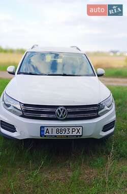 Внедорожник / Кроссовер Volkswagen Tiguan 2016 в Киеве