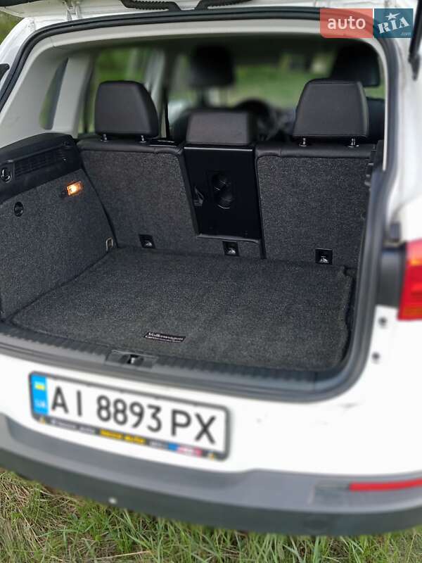 Внедорожник / Кроссовер Volkswagen Tiguan 2016 в Киеве фото 10 Внедорожник / Кроссовер Volkswagen Tiguan 2016 в Киеве