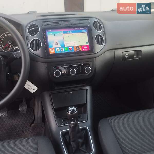 Позашляховик / Кросовер Volkswagen Tiguan 2013 в Кривому Розі