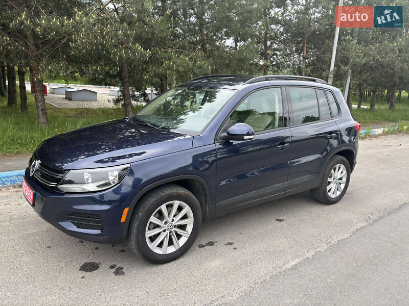 Внедорожник / Кроссовер Volkswagen Tiguan 2015 в Золочеве