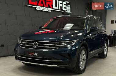 Позашляховик / Кросовер Volkswagen Tiguan 2021 в 
