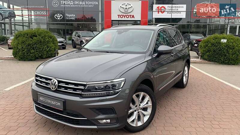 Внедорожник / Кроссовер Volkswagen Tiguan 2020 в 