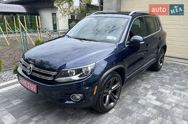 Позашляховик / Кросовер Volkswagen Tiguan 2016 в 