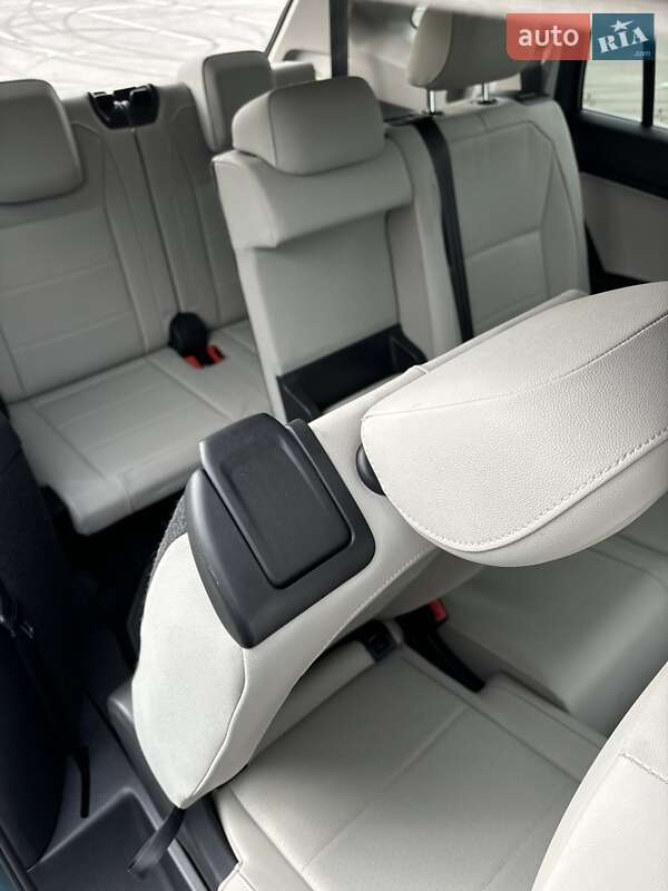 Внедорожник / Кроссовер Volkswagen Tiguan 2020 в Киеве