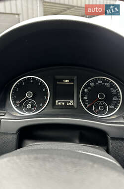 Позашляховик / Кросовер Volkswagen Tiguan 2013 в 