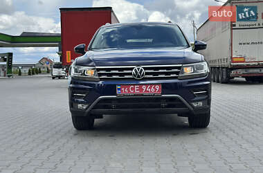 Внедорожник / Кроссовер Volkswagen Tiguan 2021 в 