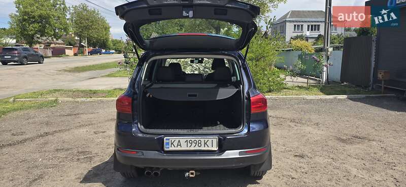 Внедорожник / Кроссовер Volkswagen Tiguan 2015 в Киеве