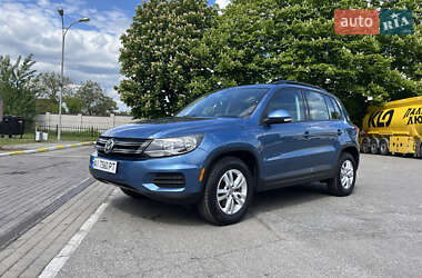 Внедорожник / Кроссовер Volkswagen Tiguan 2016 в 