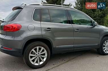 Позашляховик / Кросовер Volkswagen Tiguan 2013 в 