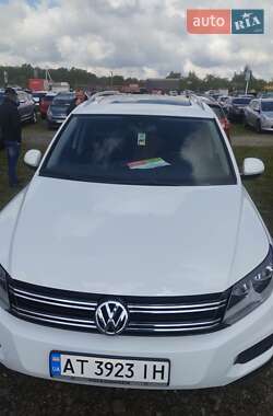 Внедорожник / Кроссовер Volkswagen Tiguan 2016 в Ивано-Франковске