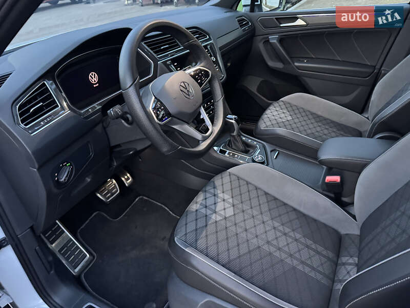Позашляховик / Кросовер Volkswagen Tiguan 2023 в Києві
