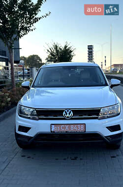 Внедорожник / Кроссовер Volkswagen Tiguan 2018 в Луцке