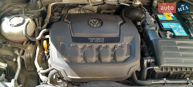 Внедорожник / Кроссовер Volkswagen Tiguan 2017 в Житомире фото 19 Внедорожник / Кроссовер Volkswagen Tiguan 2017 в Житомире