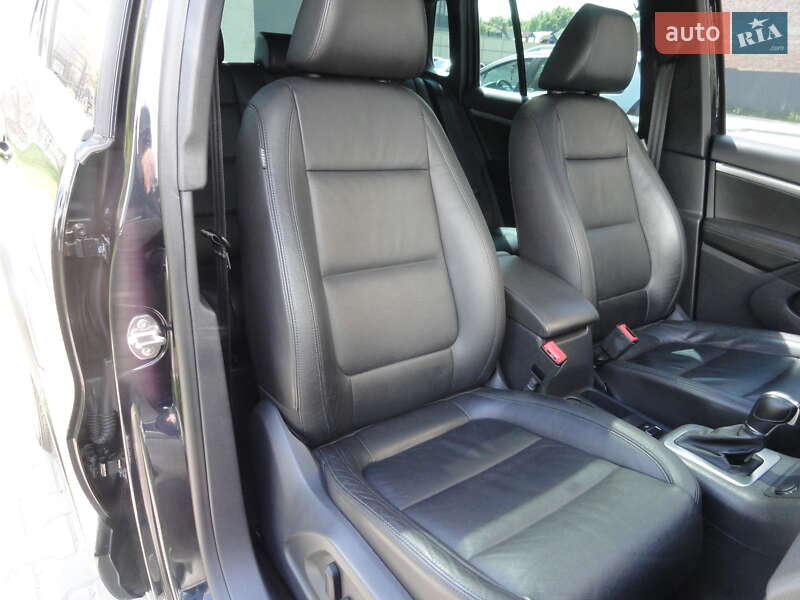 Внедорожник / Кроссовер Volkswagen Tiguan 2015 в Луцке