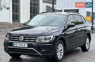 Позашляховик / Кросовер Volkswagen Tiguan 2018 в Дніпрі