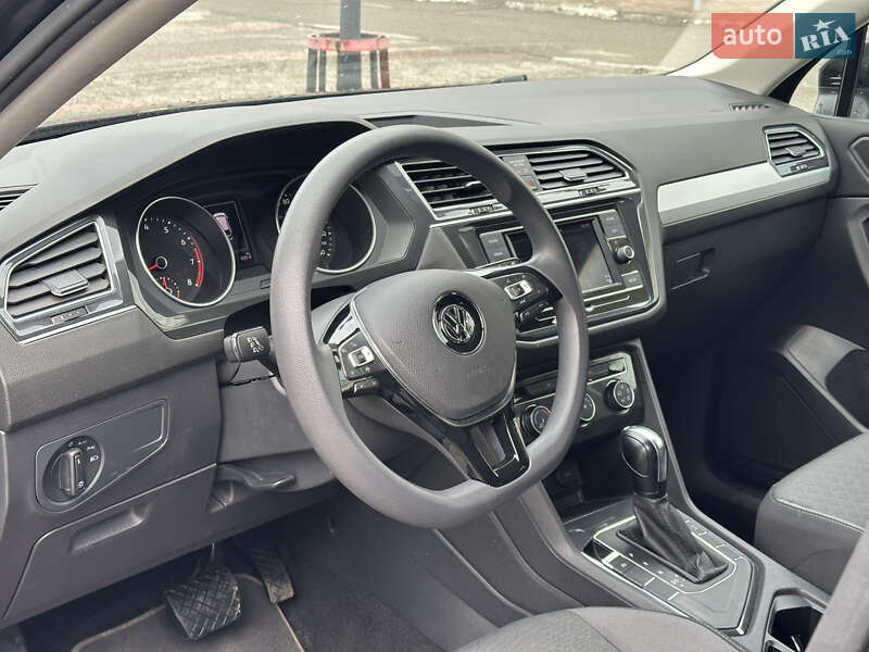 Внедорожник / Кроссовер Volkswagen Tiguan 2018 в Днепре
