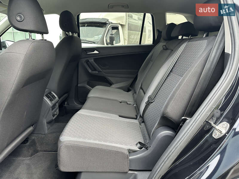 Внедорожник / Кроссовер Volkswagen Tiguan 2018 в Днепре