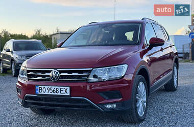Позашляховик / Кросовер Volkswagen Tiguan 2017 в Тернополі