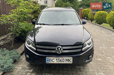 Внедорожник / Кроссовер Volkswagen Tiguan 2013 в Бобрке