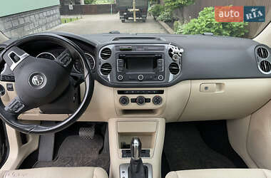 Внедорожник / Кроссовер Volkswagen Tiguan 2013 в 