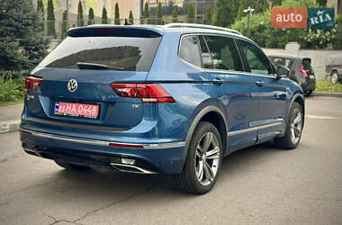 Позашляховик / Кросовер Volkswagen Tiguan 2018 в 