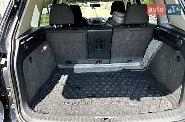 Позашляховик / Кросовер Volkswagen Tiguan 2011 в 