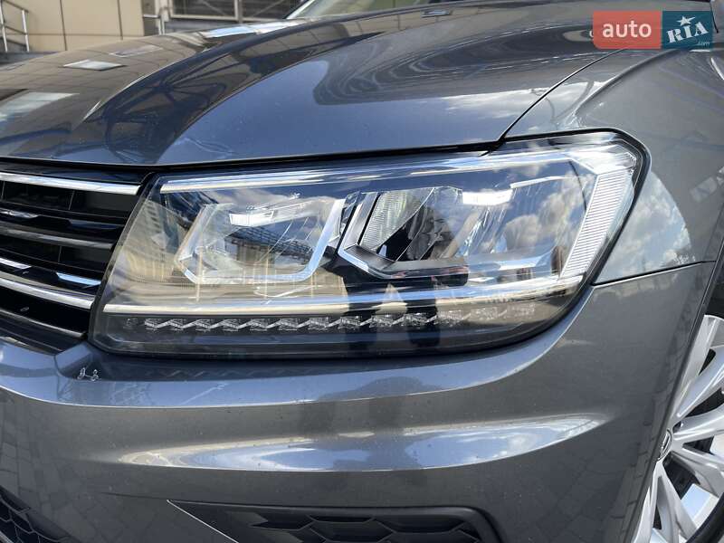 Внедорожник / Кроссовер Volkswagen Tiguan 2019 в Киеве