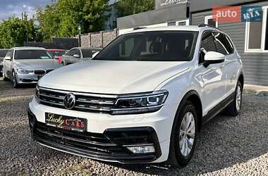 Позашляховик / Кросовер Volkswagen Tiguan 2018 в Одесі