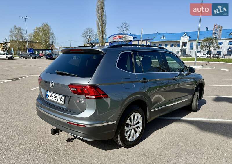 Позашляховик / Кросовер Volkswagen Tiguan 2018 в Житомирі