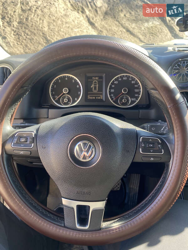 Позашляховик / Кросовер Volkswagen Tiguan 2010 в Ярмолинцях