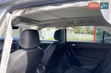 Внедорожник / Кроссовер Volkswagen Tiguan 2022 в 