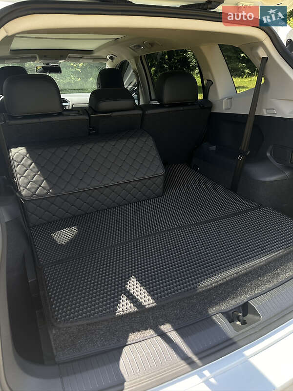 Внедорожник / Кроссовер Volkswagen Tiguan 2018 в Лохвице