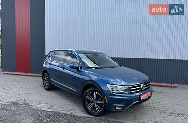 Внедорожник / Кроссовер Volkswagen Tiguan 2018 в 