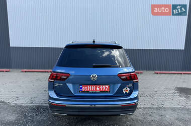 Внедорожник / Кроссовер Volkswagen Tiguan 2018 в 