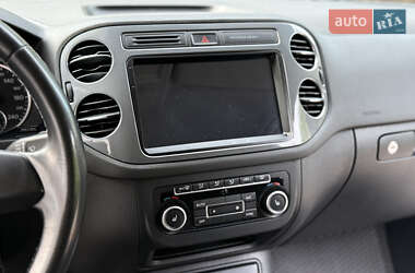 Позашляховик / Кросовер Volkswagen Tiguan 2013 в 
